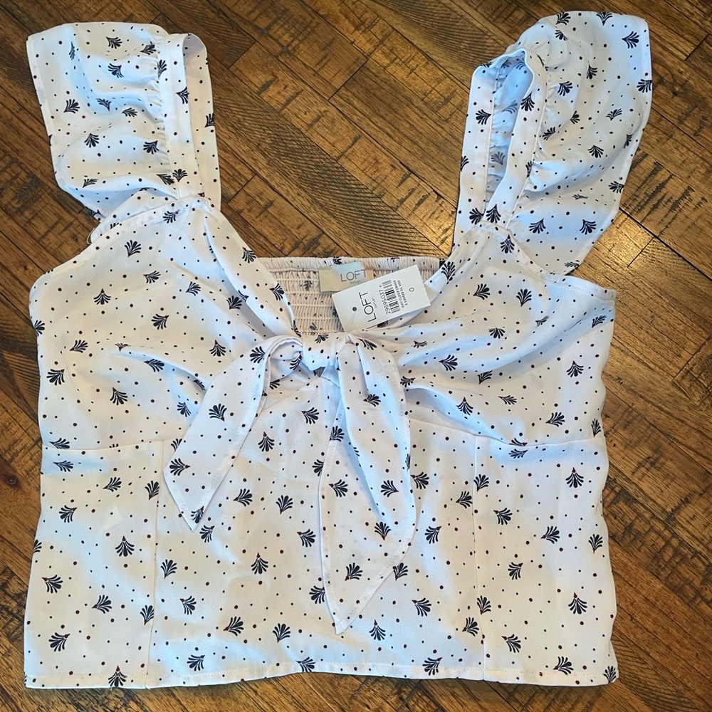 Loft outlet top